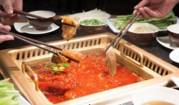 潍坊美食爆料事件视频大全,视频大全带你领略地道风味